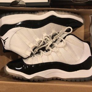 Air Jordan 11